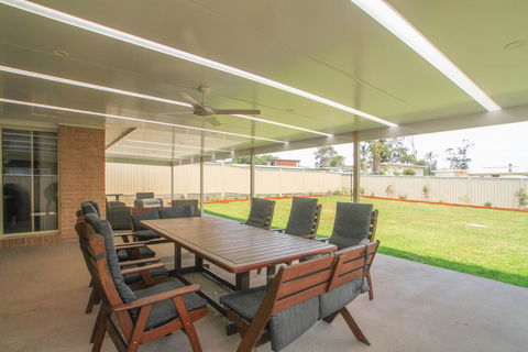 Ocean Break - At Berrara - Accommodation Gladstone 1
