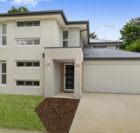 OCEAN BREEZE Family Home - Accommodation Gladstone
