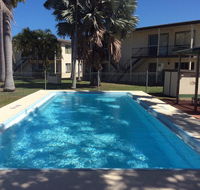 Ocean Breeze Units - Accommodation Gladstone