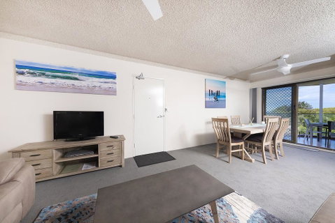 Ocean Crest 10 - Accommodation Gladstone 3