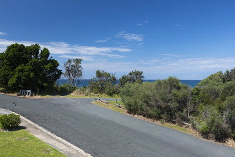 Ocean Crest 10 - Accommodation Gladstone 1