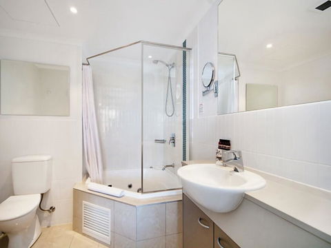 Ocean Panorama - 1 Bedroom Oceanview Apt - Accommodation Gladstone 2