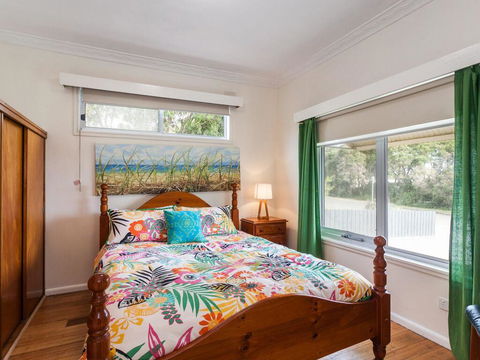 OCEAN SOUNDS - Anglesea - Accommodation Gladstone 3