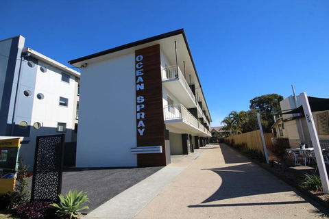 Ocean Spray Unit Eight - Accommodation Gladstone 0