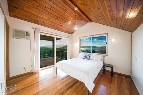 Ocean Views Whitsundays - Accommodation Gladstone 1