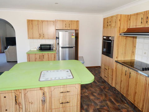 Ocean Vista - Accommodation Gladstone 0