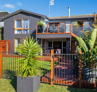 Ocean's 30 - Ultimate Beach Frontage - Accommodation Gladstone