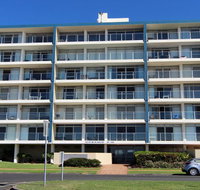 Oceanic 28 - On The Beach - Accommodation Gladstone