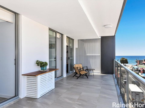 Oceans Edge #8 - 8/5 Campbell Crescent, Terrigal - Accommodation Gladstone 0
