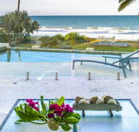Oceans Edge Beach House At Oak Beach - Accommodation Gladstone