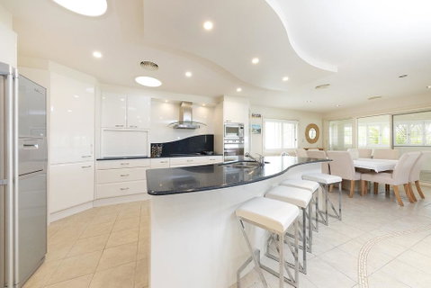 One Mile House - Accommodation Gladstone 3