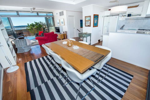 One Mile Ridge 9/26 One Mile Close - Accommodation Gladstone 2