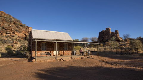 Ooraminna Homestead - Accommodation Gladstone 0