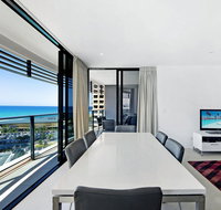 Oracle Resort Luxe Private 2 Bed - Tower 1 - Accommodation Gladstone