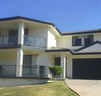 Orana Beach holiday home at Boat habour - Accommodation Gladstone