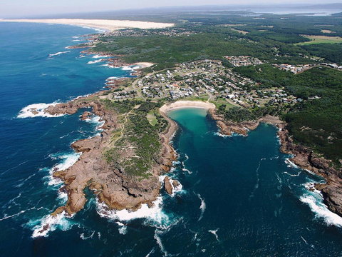 Orana Beach Holiday Home At Boat Habour - Accommodation Gladstone 2