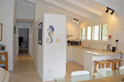 Orangewood - Accommodation Gladstone 1