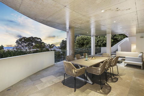 Orme Road Vista - Accommodation Gladstone 3