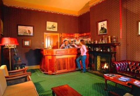 Ormiston House - Accommodation Gladstone 1