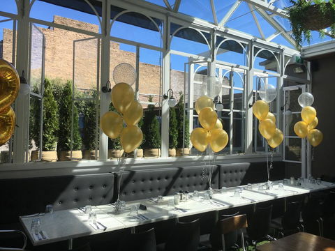 Oscars Hotel And Cafe Bar - Accommodation Gladstone 1