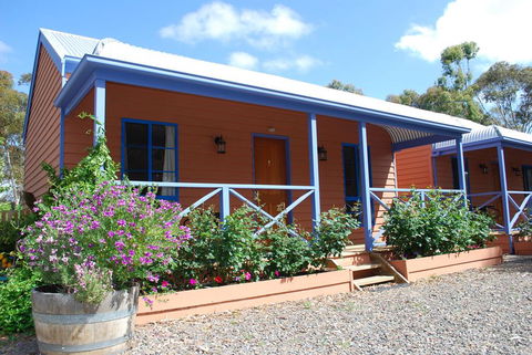 Osteria Sanso B&B - Accommodation Gladstone 0