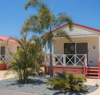 Outback Oasis Caravan Park - Accommodation Gladstone