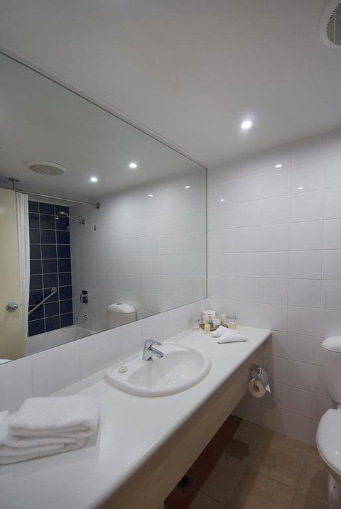 Outback Pioneer Hotel - Accommodation Gladstone 3