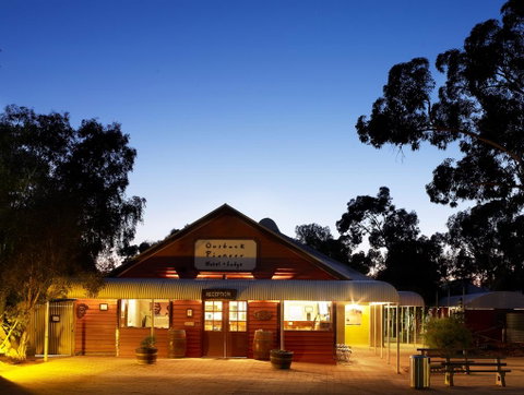 Outback Pioneer Hotel - Accommodation Gladstone 0