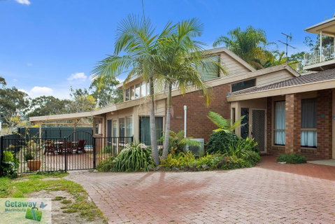 Oyster View - Accommodation Gladstone 0
