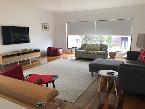 Pacific Paradise - Accommodation Gladstone 1