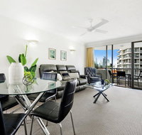 Pacific Resort in the Heart of Broadbeach - Accommodation Gladstone