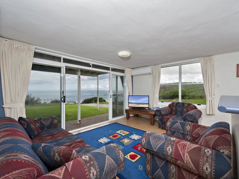 Pacific Street, 28, Ocean Retreat - Accommodation Gladstone 2