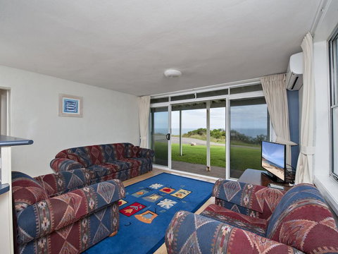 Pacific Street, 28, Ocean Retreat - Accommodation Gladstone 3