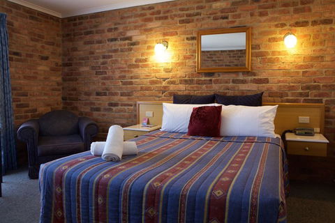 Paddlewheel Motel - Accommodation Gladstone 3