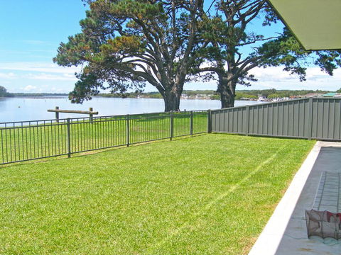 Palais DAmor @ Greenwell Point - Accommodation Gladstone 1