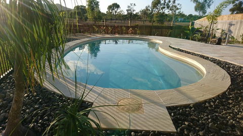 Palm Lakeside Holiday Home - Bowen, Whitsundays, Queensland - Accommodation Gladstone 3