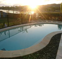 Palm Lakeside Holiday Home - Bowen Whitsundays Queensland - Accommodation Gladstone