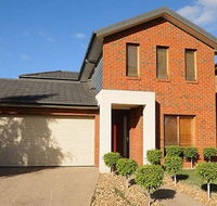 Pampas Grass Homestay A - Accommodation Gladstone