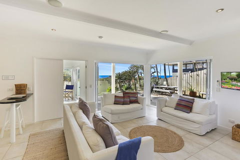 Pandanus - Peregian Beach - Accommodation Gladstone 2