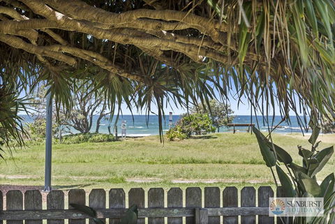 Pandanus On Emerald - Accommodation Gladstone 0