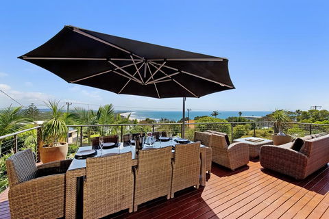 Panorama Beach House - Accommodation Gladstone 1