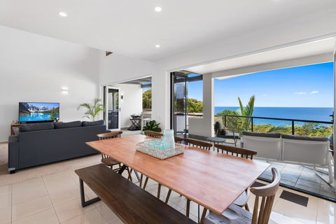 Papillon Coolum - Accommodation Gladstone 0
