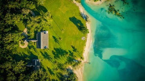 Paradise Cove Resort-All Inclusive Resort - Accommodation Gladstone 0