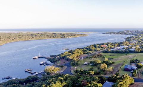 Paradise View - Accommodation Gladstone 0