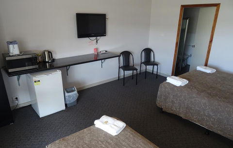 Paringa Hotel Motel - Accommodation Gladstone 3