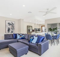 Park Avenue Luxe Townhouse Brand New Sleeps 9 - Accommodation Gladstone