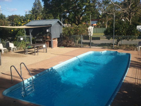 Park Drive Motel - Accommodation Gladstone 0