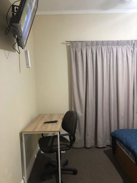 Pasadena Quinlan - Accommodation Gladstone 2