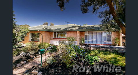 Pasadena Quinlan - Accommodation Gladstone 0