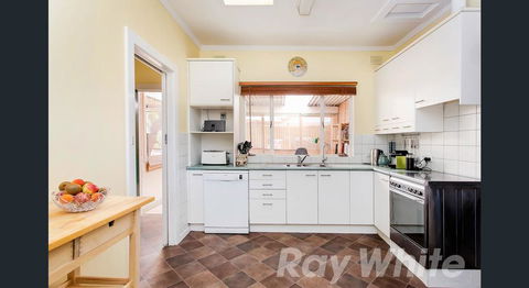 Pasadena Quinlan - Accommodation Gladstone 1
